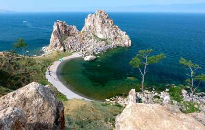 Ученые выяснили, как повышение температуры воды в Байкале повлияет на обитателей озера